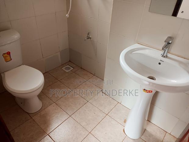 5bdrm Maisonette in Kibiku for sale