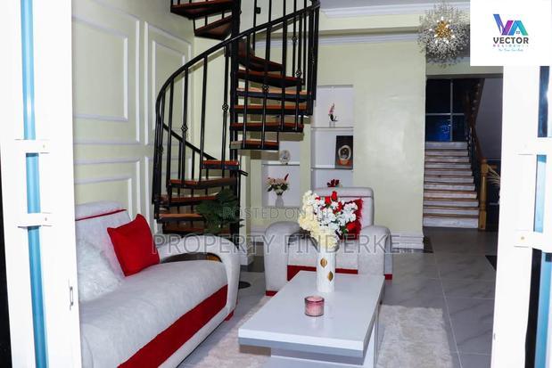 6bdrm Townhouse/Terrace in Olkeri for sale