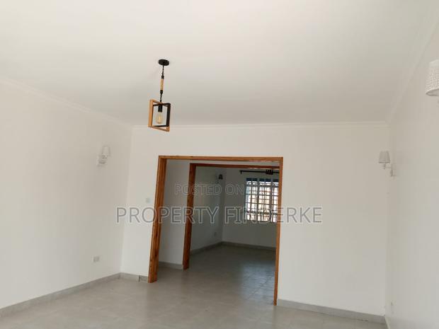 3bdrm Bungalow in Kitengela for sale
