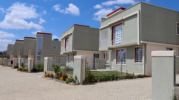 4bdrm House in Pine, Kitengela for rent