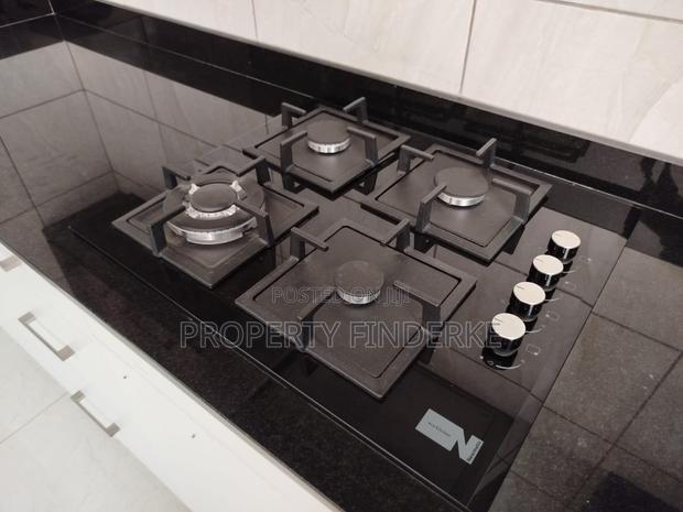 3bdrm Apartment in Gateway Mall Area for sale
