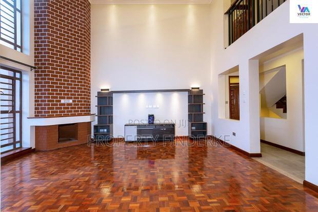4bdrm Villa in Heritage Villas, Oluulua for sale
