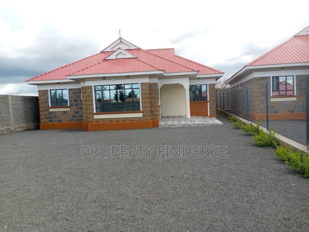 3bdrm Bungalow in Yukos, Kitengela for sale
