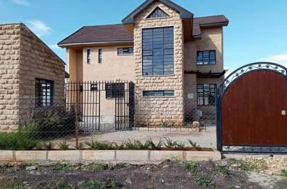 3bdrm Mansion in Kitengela for rent