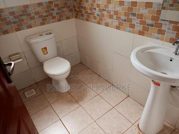 5bdrm Maisonette in Kibiku for sale