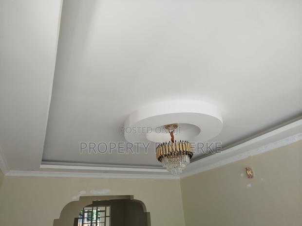 3bdrm Bungalow in Nkoroi for sale