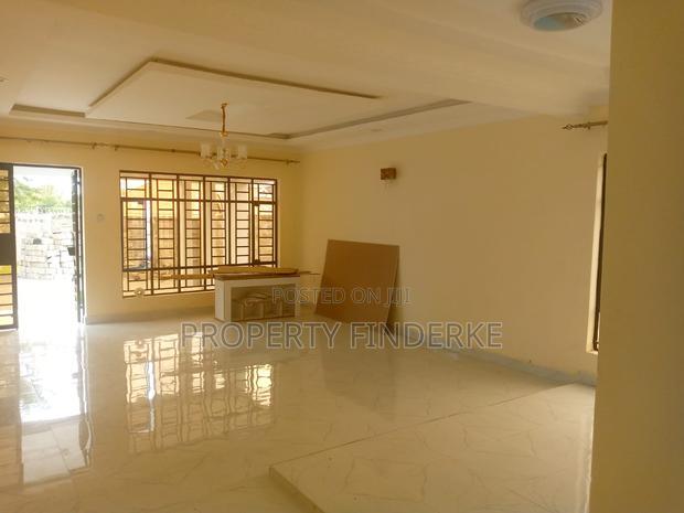 3bdrm Bungalow in Acacia, Kitengela for sale