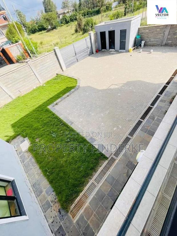 4bdrm Townhouse/Terrace in Chuna, Kitengela for sale