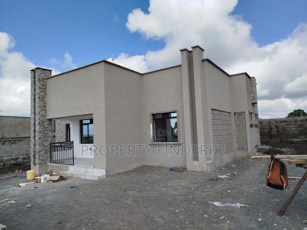 3bdrm Bungalow in Kitengela for sale