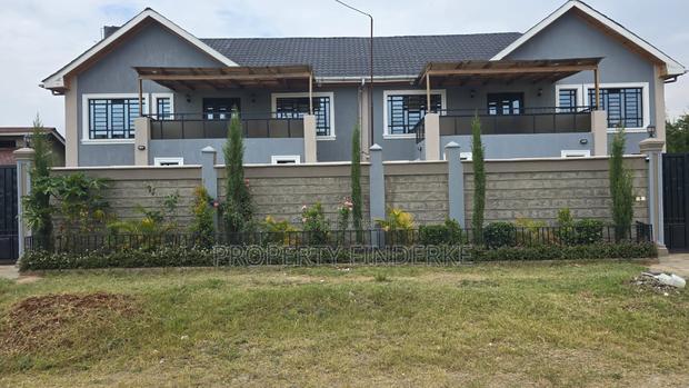 4bdrm Mansion in Kitengela for rent