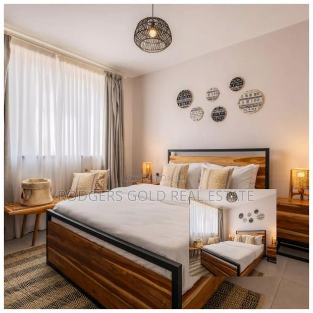 3bdrm Apartment in Gateway Mall Area for sale