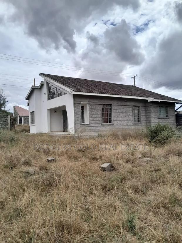 3bdrm Bungalow in Kitengela for sale