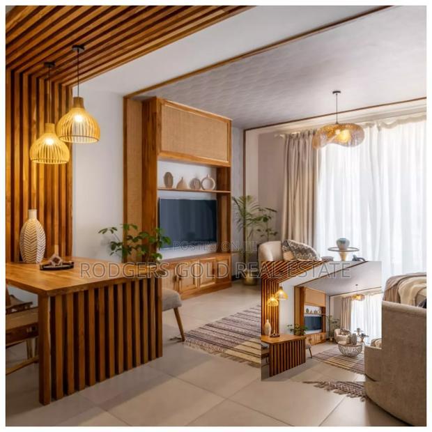 3bdrm Apartment in Gateway Mall Area for sale