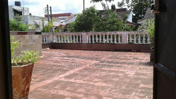 5bdrm House in Kizingo for sale