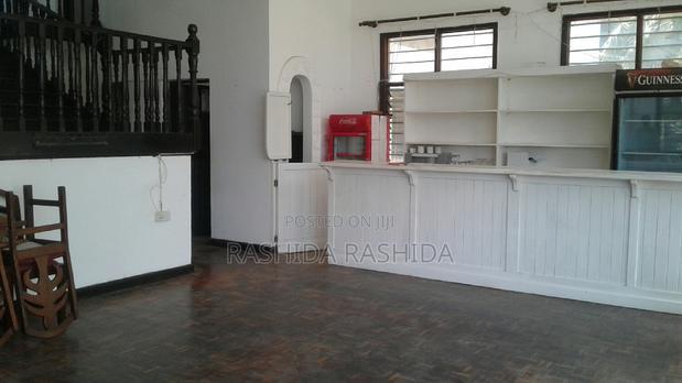 10bdrm Villa in Nyali for rent