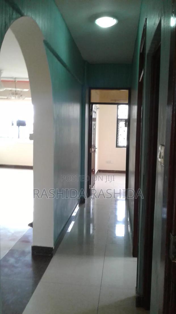 3bdrm Apartment in Royal-Academy, Kizingo for sale