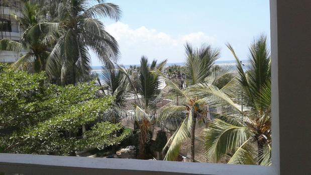 10bdrm Villa in Nyali for rent
