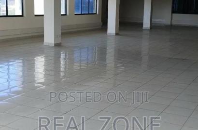 A Big Office Hall to Let at Parklands