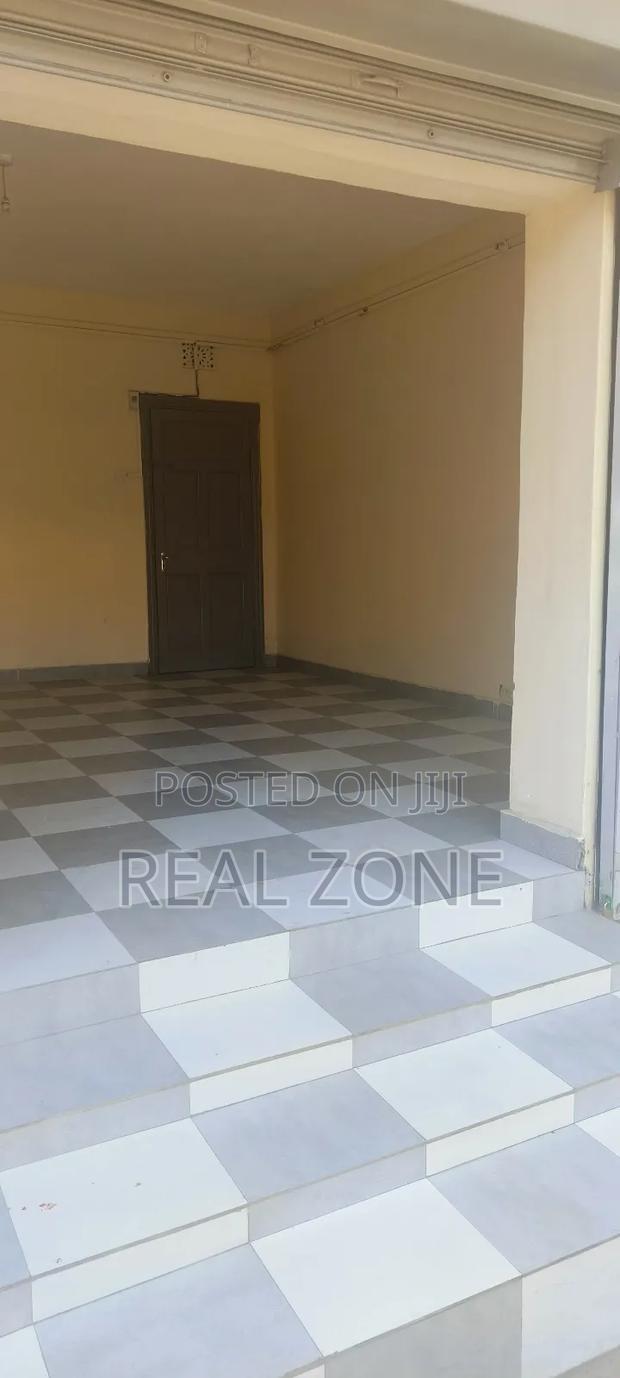 Shop at Ngara to Let