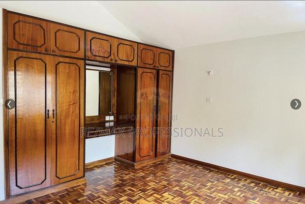 5bdrm Townhouse/Terrace in Raphta Road Area for sale