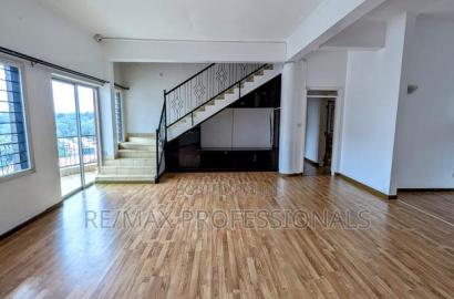 5bdrm Penthouse in Muthangari for rent