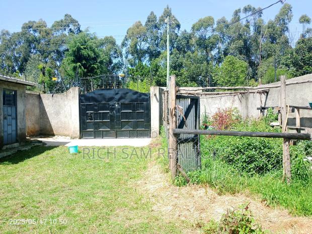 3bdrm House in Verovian, Menengai West for sale