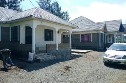 3bdrm House in Kiamunyi, Menengai West for rent