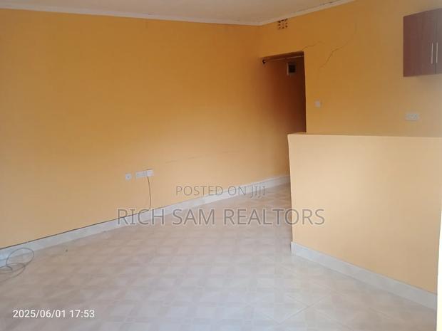 1bdrm House in Kiamunyi, Menengai West for rent