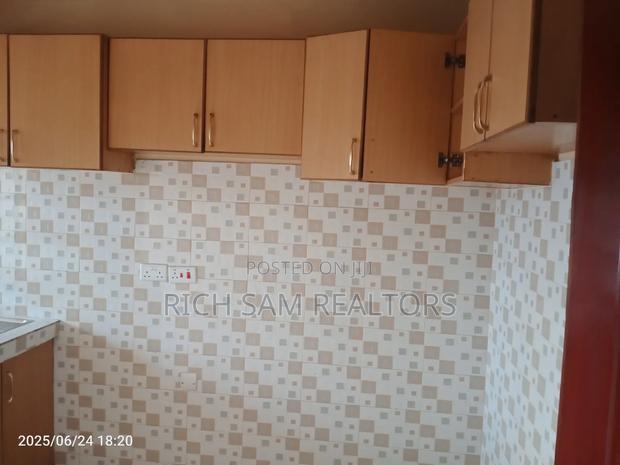 2bdrm House in Olivin Kiamunyi, Nakuru Town West for rent