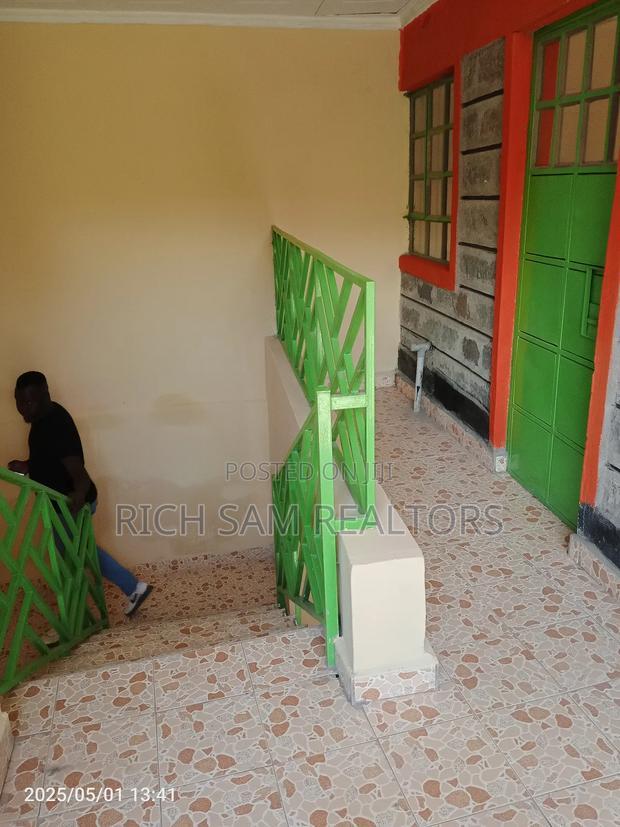 1bdrm Bedsitter in Kiamunyi Olivin, Rongai for rent
