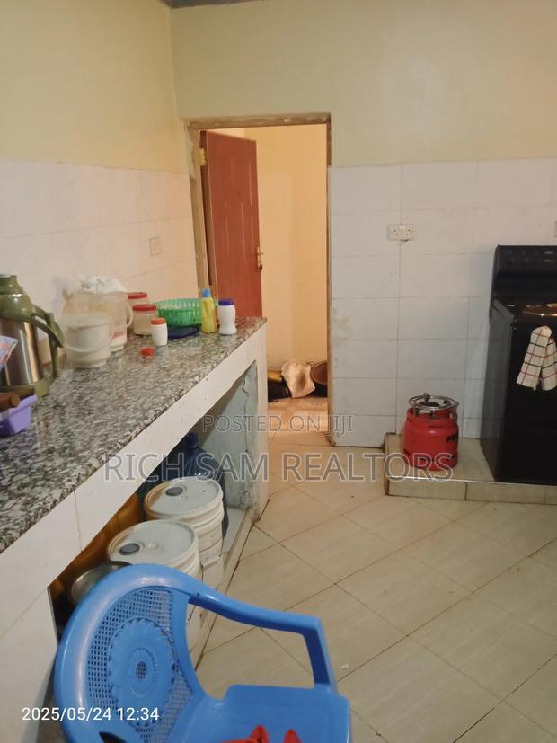 4bdrm Bungalow in Verovian, Menengai West for sale