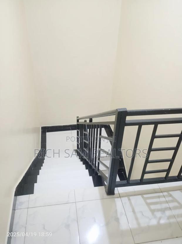 3bdrm House in Kiamunyi, Rongai for sale