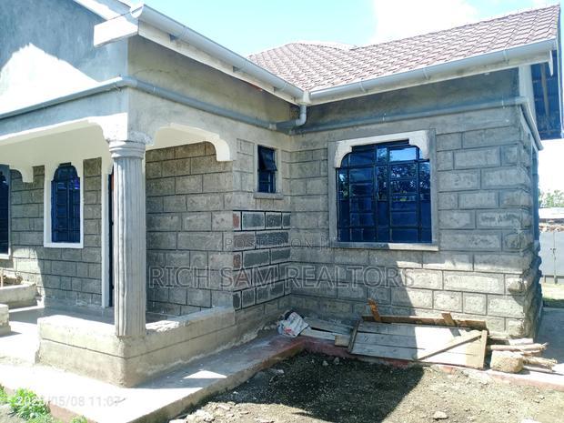 3bdrm Bungalow in Olivin, Kiamunyi for rent