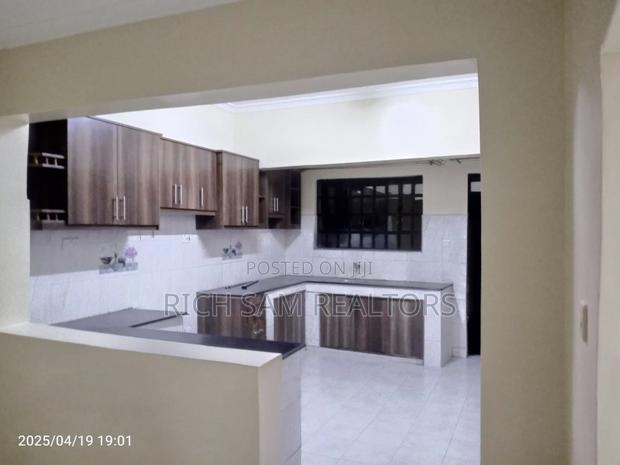 3bdrm House in Kiamunyi, Rongai for sale
