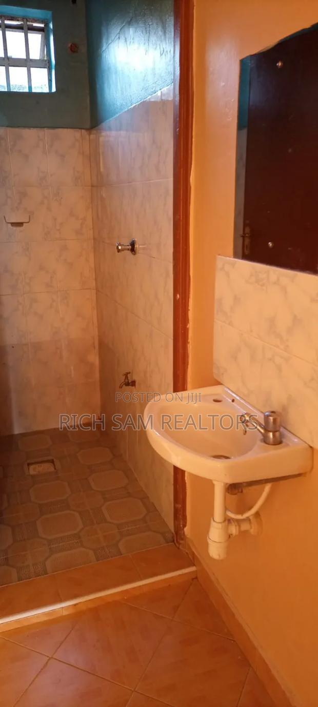 2bdrm Apartment in Kiamunyi, Menengai West for rent