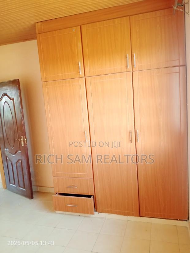 2bdrm Apartment in Kiamunyi, Menengai West for rent