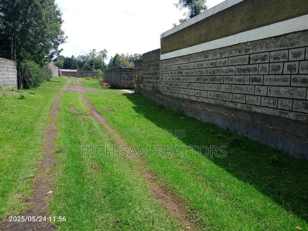 3bdrm House in Ngata Gate, Menengai West for sale