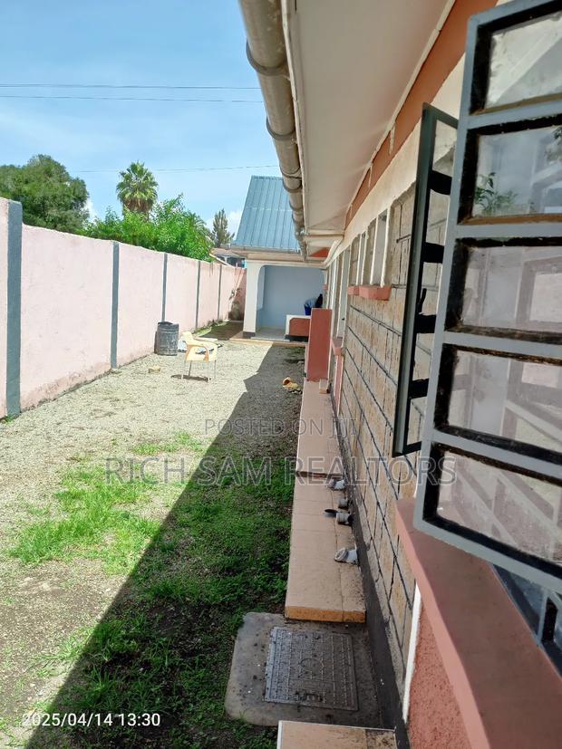 2bdrm Apartment in Kiamunyi, Menengai West for rent