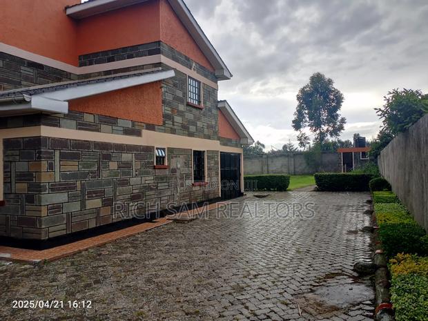 3bdrm House in Kiamunyi, Rongai for sale