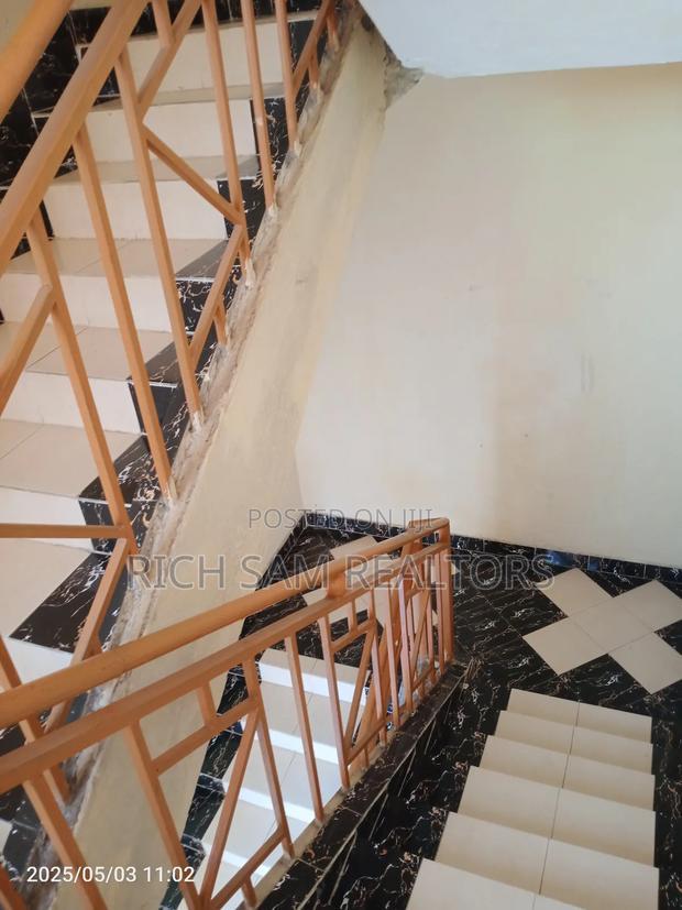 2bdrm Apartment in Kiamunyi, Menengai West for rent
