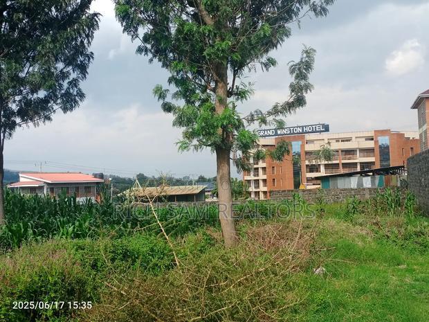 1/2 Acre on Sale Kiamunyi