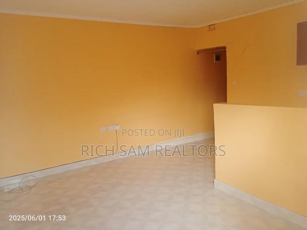 1bdrm House in Kiamunyi, Menengai West for rent