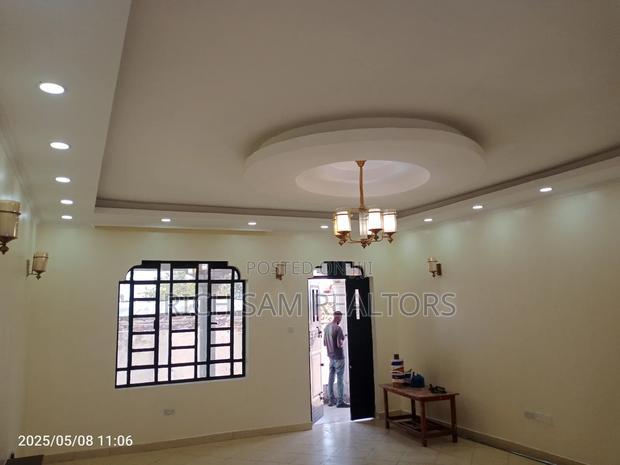 3bdrm Bungalow in Olivin, Kiamunyi for rent