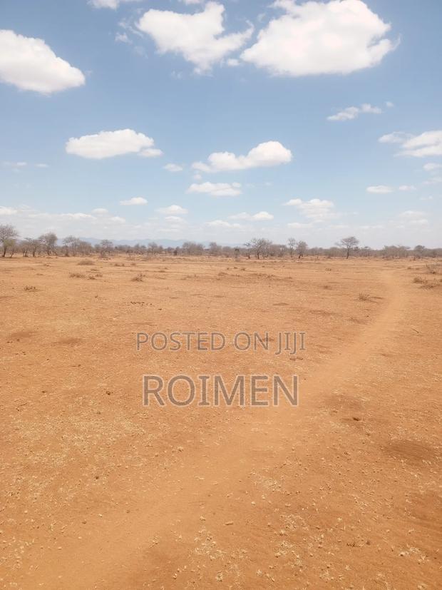 10 Acres 9km From the Tarmac