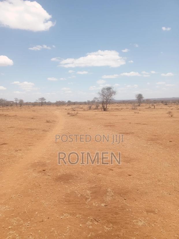 10 Acres 9km From the Tarmac