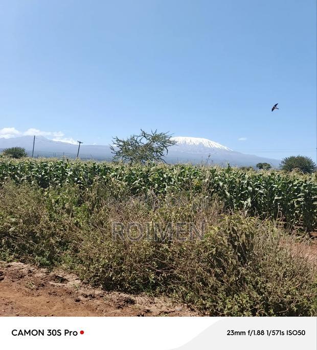 8 Ekali Katika Mpaka Wa Kenya Na Tanzania
