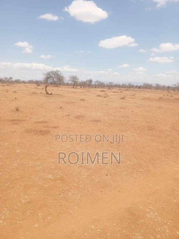 10 Acres 9km From the Tarmac
