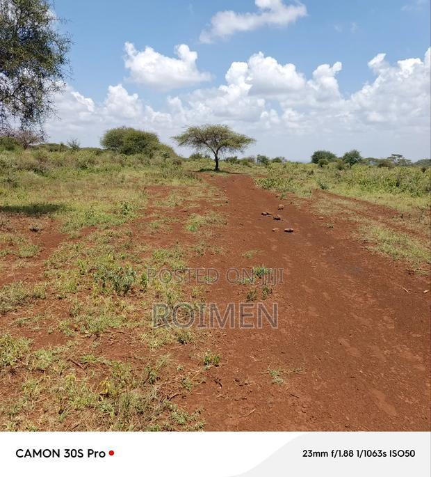 Ekali 120 Katika Eneo La Kimana