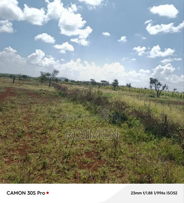 Ekali 120 Katika Eneo La Kimana