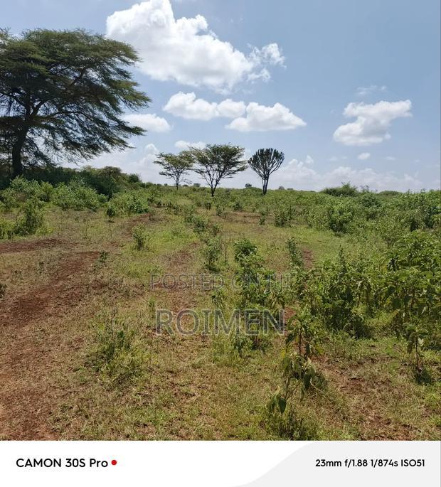 Ekali 120 Katika Eneo La Kimana